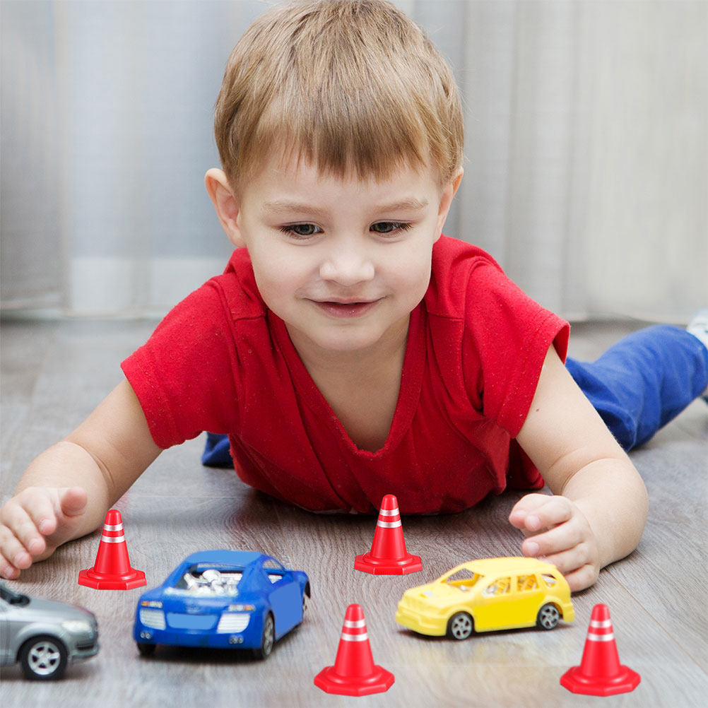 24個入りミニトラフィックコーン 赤色PP素材 コンパクトサ - Kids Education Toy のレビューと価格